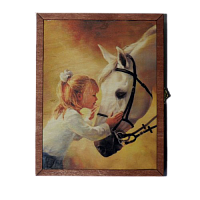 КЛЮЧНИЦА "ДЕВОЧКА И ЛОШАДЬ" во Нязепетровске